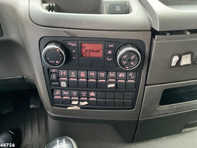 MAN  TGS 26.440 Euro 6 Beam S14000 Wegdekreiniger (22)