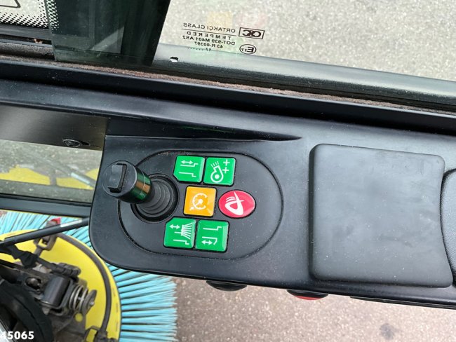 Mathieu  MC 210 Azura Flex Euro 6 Just 8.800 km! (14)