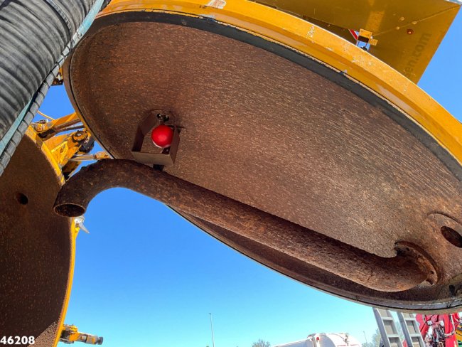 Scania  P 360 Euro 6 Bekker LaGram 9m³ kolkenzuiger (10)