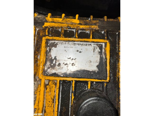 Scania  P 360 Euro 6 Bekker LaGram 9m³ kolkenzuiger (31)