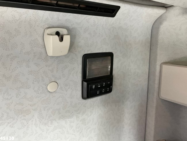 Mercedes-Benz  Arocs 3263 8x4 Euro 6 Hiab 37 Tonmeter laadkraan + Fly-Jib (22)