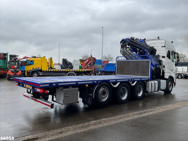 Volvo  FH 16.550 8x4 Euro 6 Fassi 42 Tonmeter laadkraan + Fly-Jib Just 236.666 km! (3)