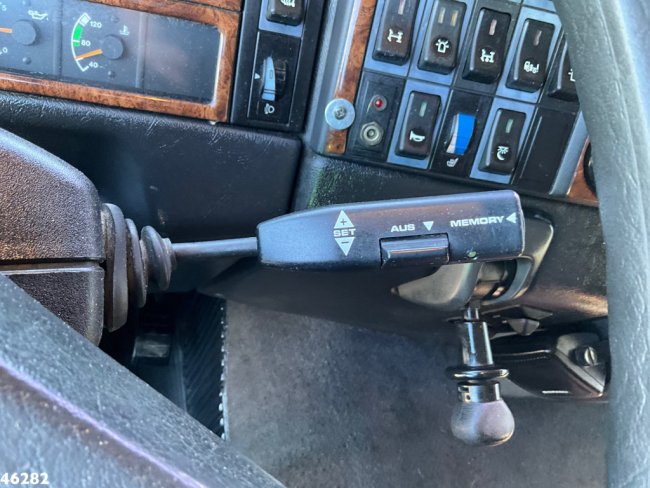 MAN  26.464 DFLC 8x4 Hiab 60 Tonmeter laadkraan + Fly-Jib! Just 336.074 km! (22)