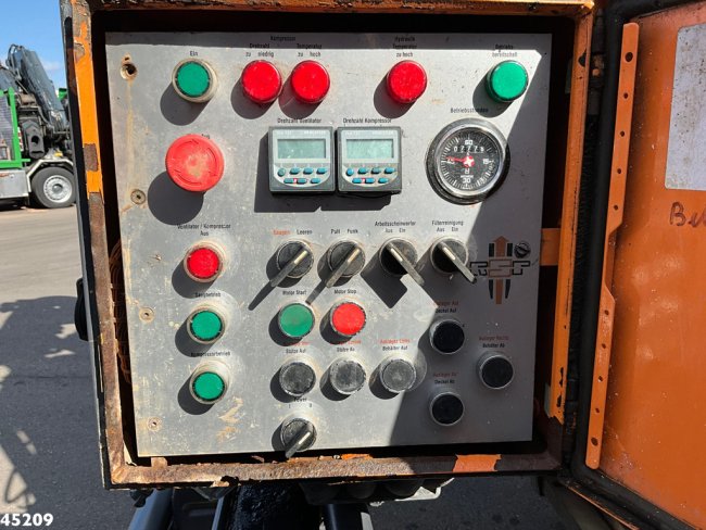 Mercedes-Benz  Actros 3336 6x4 RSP Saugbagger 7m³ (8)