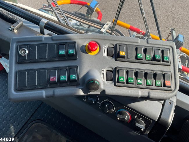 Ravo  540 CD Euro 6 with 3-rd brush (12)