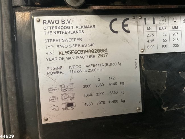 Ravo  540 CD Euro 6 with 3-rd brush (16)