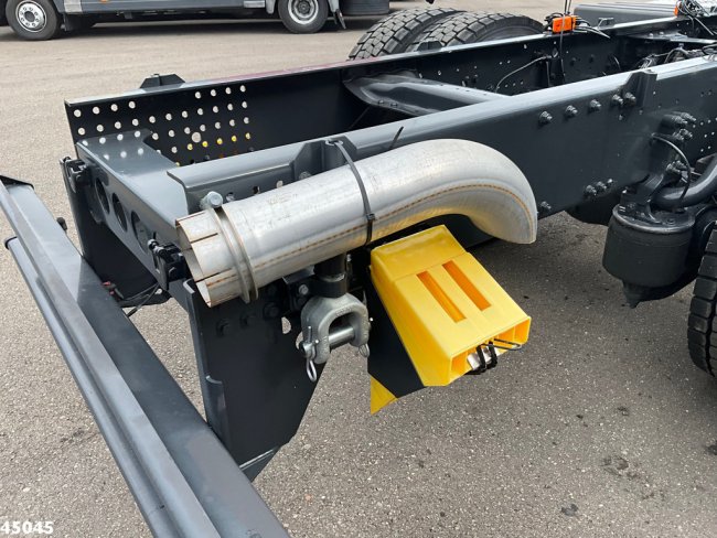 Iveco  Stralis AD200X36 Huisvuilwagen Chassis NEW & UNUSED! (5)