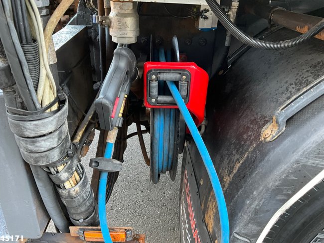 DAF  FAN LF 220 Euro 6 Bekker LaGram Glaswagen (10)