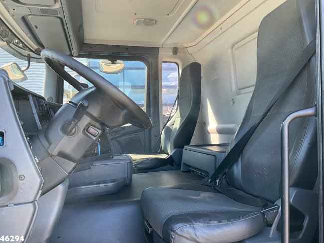 Scania  G410 Euro 6 HMF 16 Tonmeter Z-kraan (13)