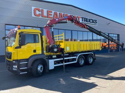 MAN TGA 26.440 VDL 20 Ton haakarmsysteem + Container 10m³ HMF 17 Tonmeter laadkraan