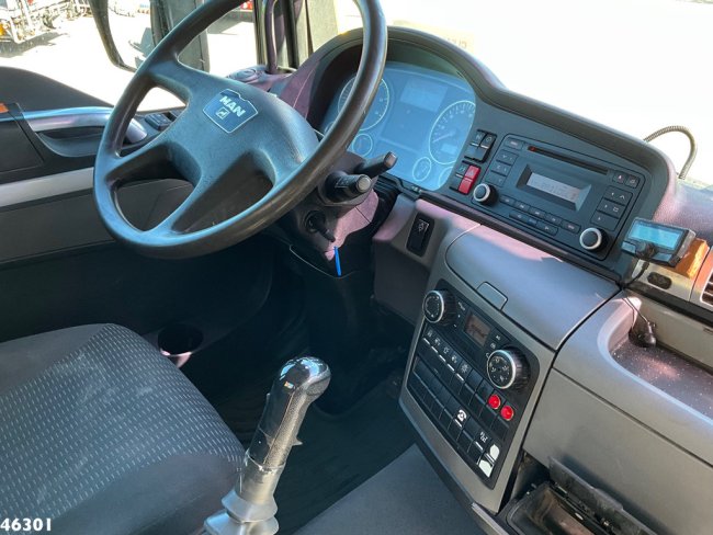 MAN  TGA 26.440 VDL 20 Ton haakarmsysteem + Container 10m³ HMF 17 Tonmeter laadkraan (18)