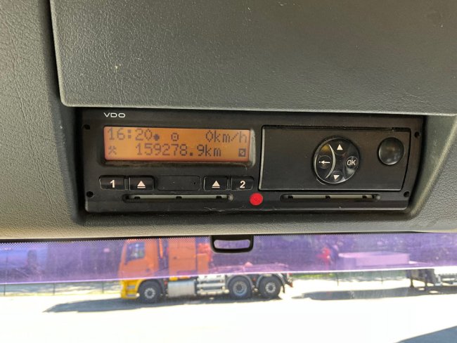 MAN  TGA 26.440 VDL 20 Ton haakarmsysteem + Container 10m³ HMF 17 Tonmeter laadkraan (24)