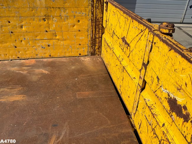 Container 10m³ HMF 17 Tonmeter laadkraan   (10)