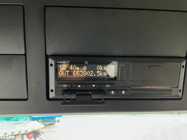 Mercedes-Benz  Actros 1842 Mega GigaSpace MirrorCam (17)