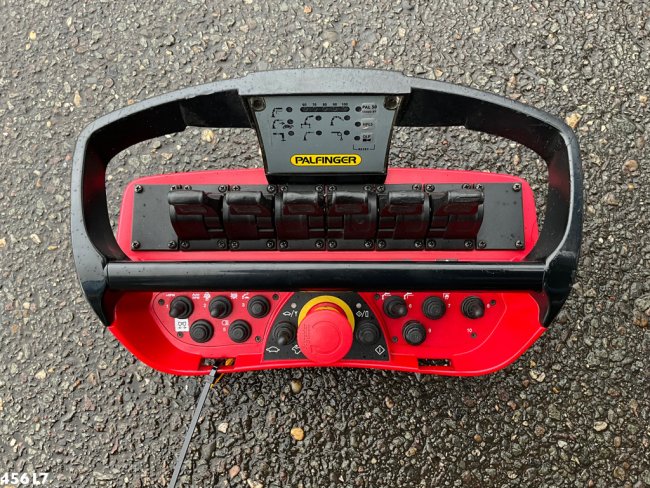 Volvo  FE 280 Euro 6 Palfinger 23 Tonmeter laadkraan Just 128.427 km! (24)