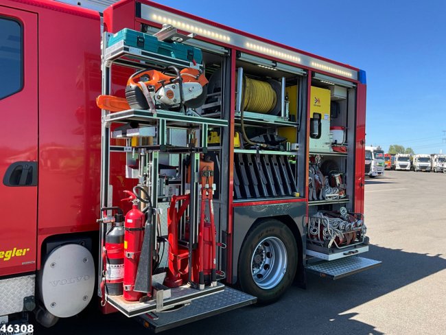 Volvo  FE 300 ZIEGLER brandweer / materiaalwagen Just 82.569 km! (31)