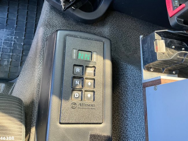 Volvo  FE 300 ZIEGLER brandweer / materiaalwagen Just 82.569 km! (42)