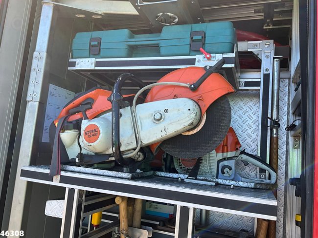 Volvo  FE 300 ZIEGLER brandweer / materiaalwagen Just 82.569 km! (25)