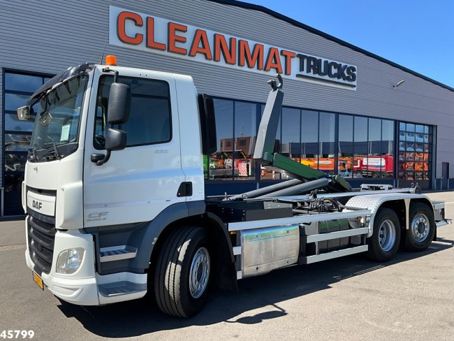 DAF  FAN CF 290 Euro 6 VDL 20 Ton haakarmsysteem Just 141.961 Km! (0)