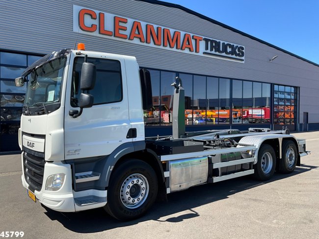 DAF  FAN CF 290 Euro 6 VDL 20 Ton haakarmsysteem Just 141.961 Km! (5)