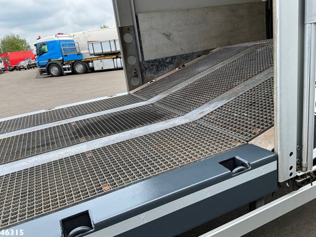 Muller  Mitteltal 3-assige dieplader met oprijrampen Machine / Heftruck transport (15)
