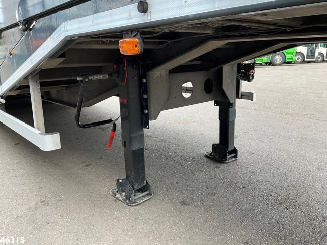 Muller  Mitteltal 3-assige dieplader met oprijrampen Machine / Heftruck transport (16)