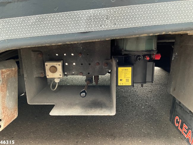 Muller  Mitteltal 3-assige dieplader met oprijrampen Machine / Heftruck transport (23)