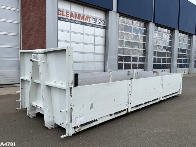 Container 13m³   (0)