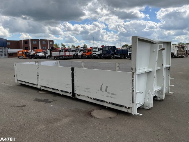Container 13m³   (2)