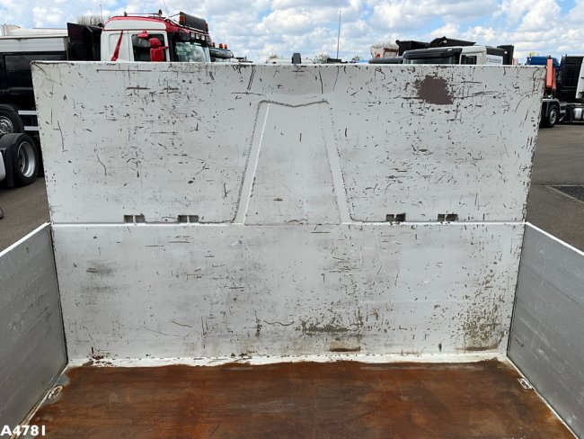 Container 13m³   (9)
