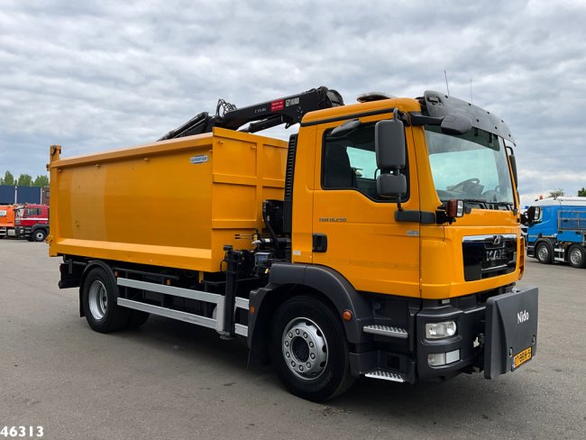MAN  TGM 18.250 Hiab 10 Tonmeter laadkraan Just 212.694 km! (3)