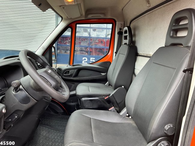 Iveco  Daily 35C14 Euro 6 ROM Toilet servicewagen (13)