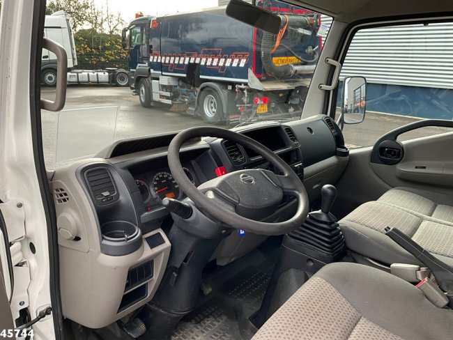 Nissan  Cabstar 45.14 kipper 7 zitplaatsen Manual Just 101.549 km! (11)
