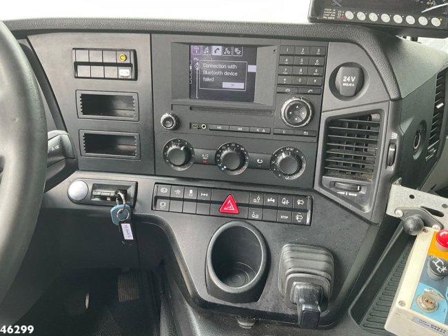 Mercedes-Benz  Antos 2533 Euro 6 Geesink 23 m³ (14)