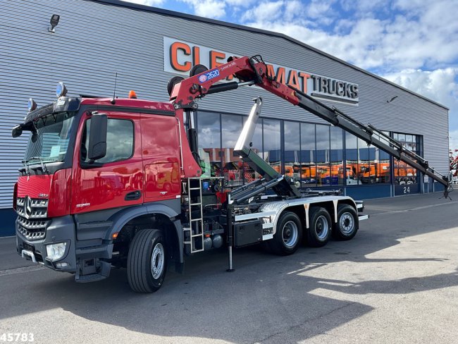 Mercedes-Benz  Arocs 3251 8x4 Euro 6 HMF 26 Tonmeter laadkraan (0)