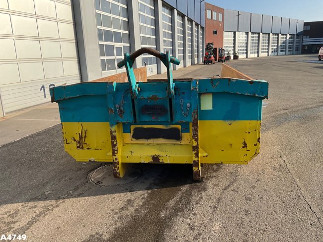 Container 11m³   (4)