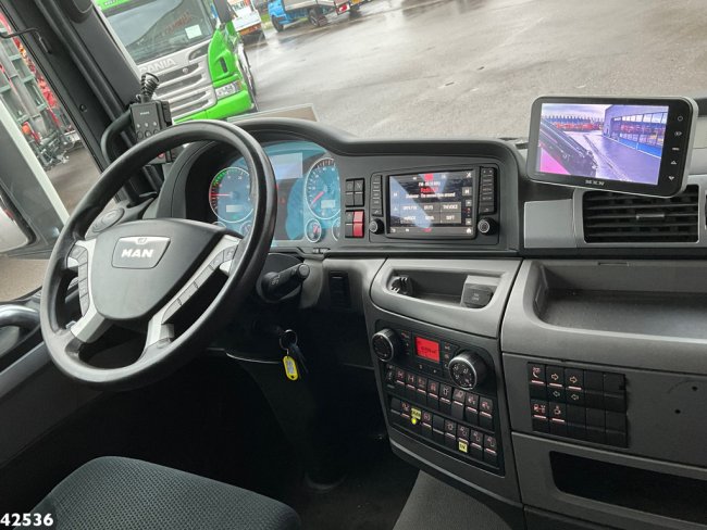 MAN  TGS 35.500 8x4 HMF 95 Tonmeter laadkraan bj. 2019! (10)