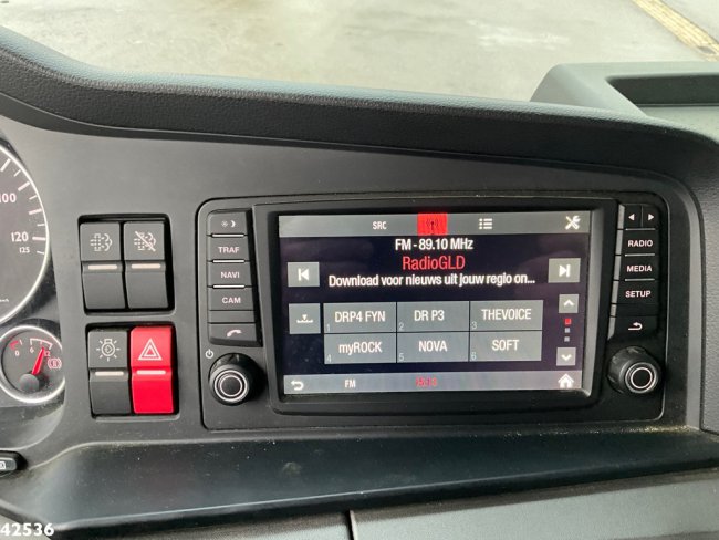 MAN  TGS 35.500 8x4 HMF 95 Tonmeter laadkraan bj. 2019! (12)