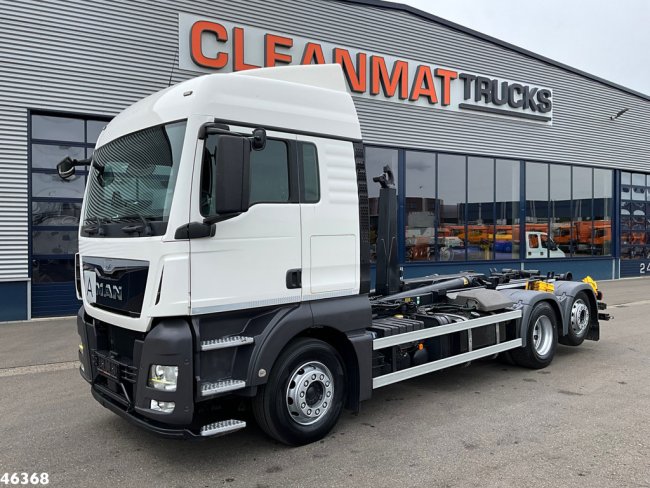 MAN  TGX 26.440 Euro 6 Meiller 20 Ton haakarmsysteem (1)