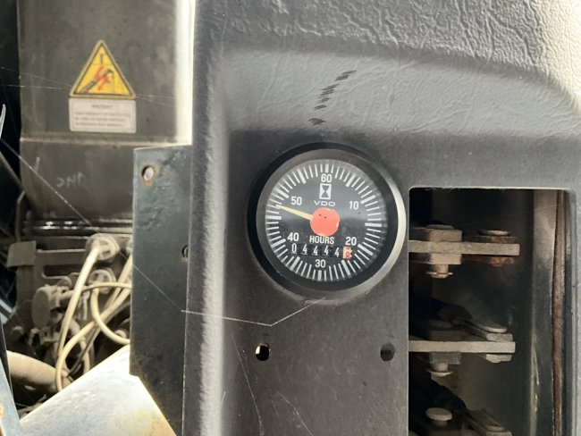 Mercedes-Benz  Axor 2633 6x4 Hiab 16 Tonmeter laadkraan Manual Steel suspension (12)