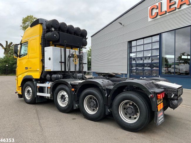 Volvo  FH 16.750 8x4 Heavy haulage 130 Ton (1)
