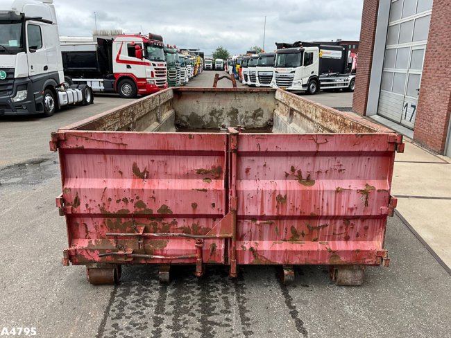 Container 15m³   (2)