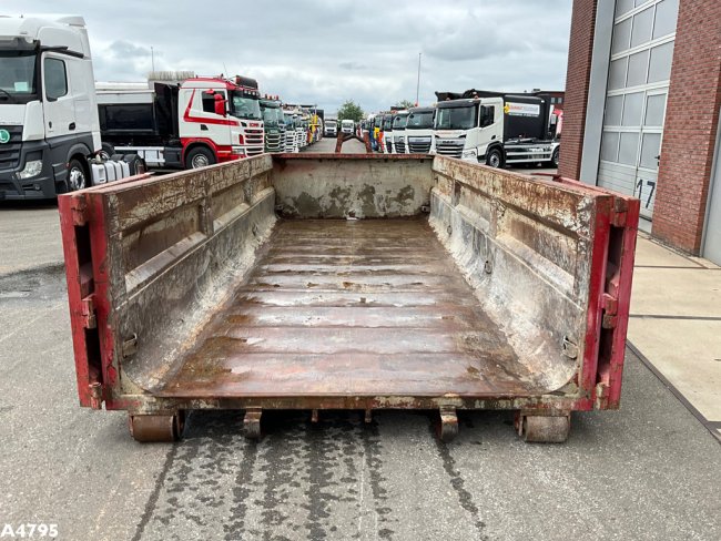 Container 15m³   (3)