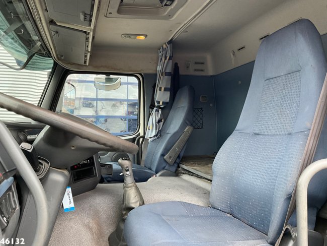 Volvo  FM 480 Hiab 32 Tonmeter laadkraan Just 95.331 km! (15)