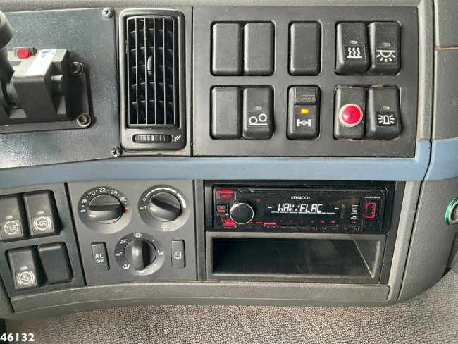 Volvo  FM 480 Hiab 32 Tonmeter laadkraan Just 95.331 km! (16)