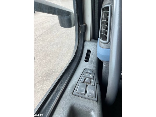 Volvo  FM 480 Hiab 32 Tonmeter laadkraan Just 95.331 km! (18)