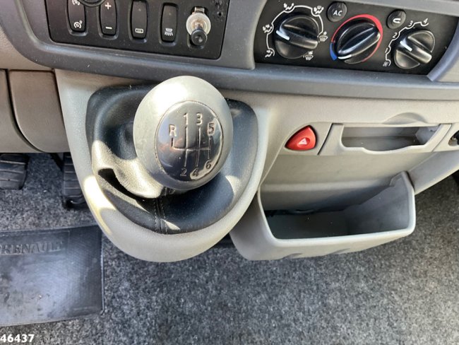 Renault  Master T35 2.5 dCi DC Hiab 1,3 Tonmeter laadkraan (16)