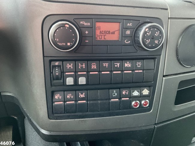 MAN  TGS 36.400 8x4 Euro 6 HMF 22 Tonmeter Z-kraan (16)