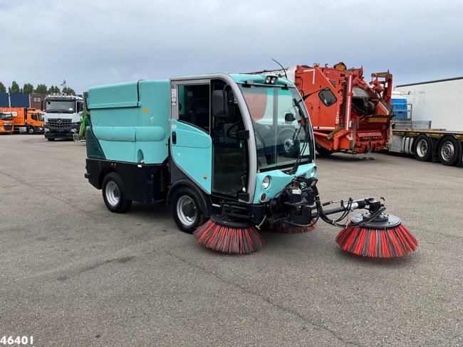 Bucher  Citycat 2020 Euro 5 with 3-rd brush (5)