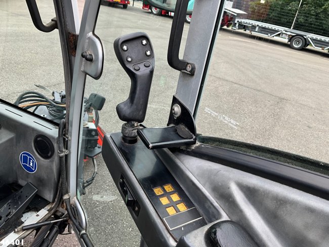 Bucher  Citycat 2020 Euro 5 with 3-rd brush (14)